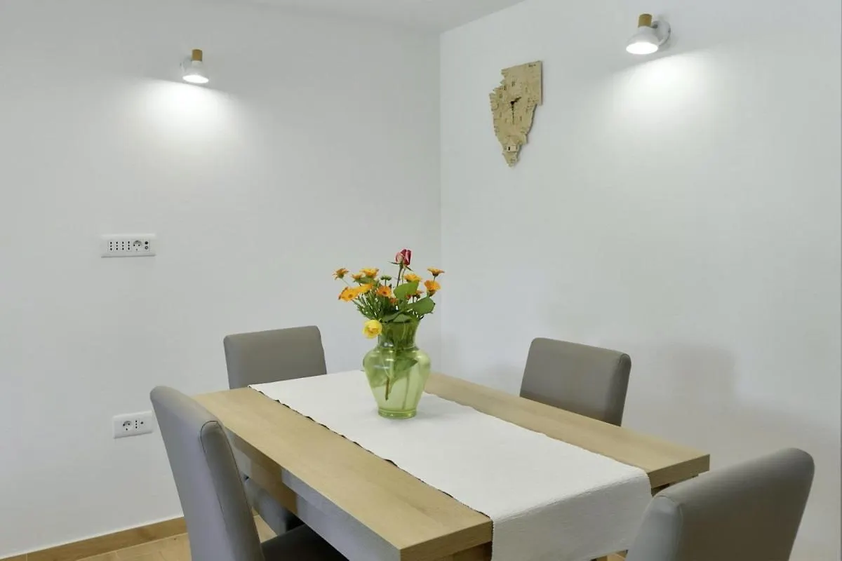 בית נופש הוילה Barban Orihi In Orihi